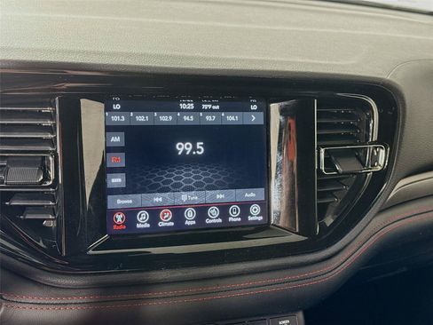 Used 2023 Dodge Durango GT AWD/4WD image 8