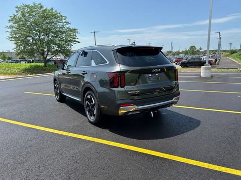 New 2026 Kia Sorento EX AWD/4WD image 8