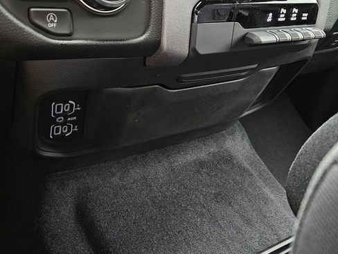 New 2026 RAM 1500 Express RWD image 20