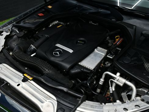 Used 2015 Mercedes-Benz C 300 Sedan w/ Premium 1 Package image 14