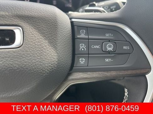 New 2026 Jeep Grand Cherokee Altitude AWD/4WD image 28