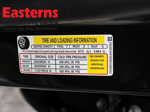 Used 2021 Buick Enclave Essence w/ Sport Touring Edition image 37