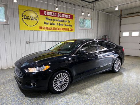 Used 2016 Ford Fusion Titanium FWD image 1