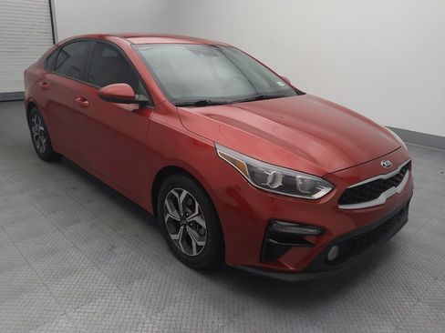 Used 2019 Kia Forte LXS FWD image 13