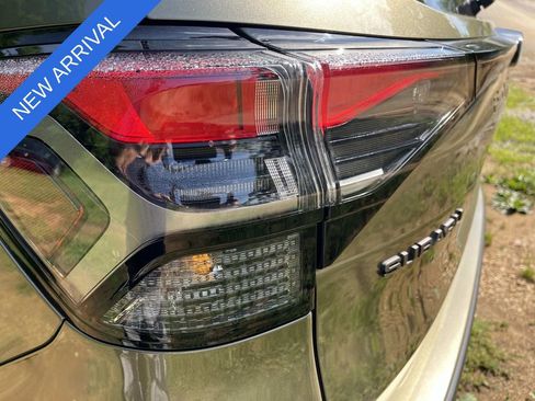 Used 2026 Subaru Forester Touring AWD/4WD image 10