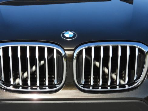 Used 2019 BMW X3 sDrive30i w/ Driving Assistance Package RWD image 32
