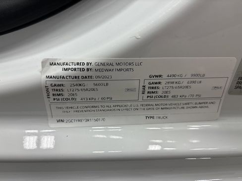 Used 2024 Chevrolet Silverado 2500 High Country image 31