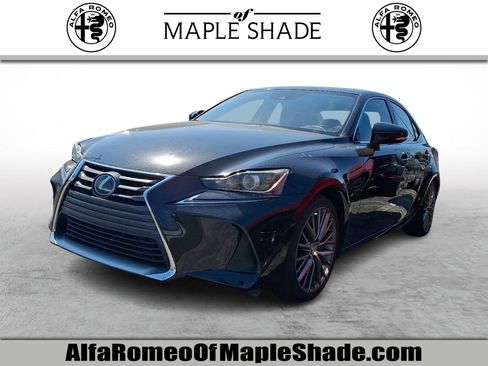 Used 2017 Lexus IS 200t RWD image 1