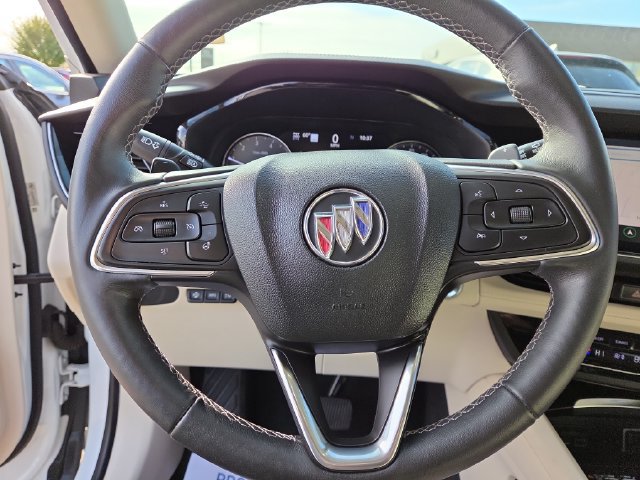 Used 2021 Buick Envision Avenir w/ Technology Package II AWD/4WD image 18