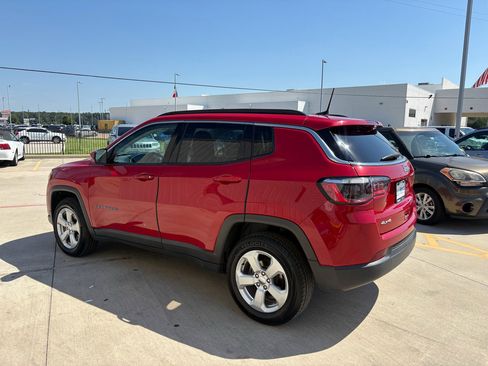 Used 2021 Jeep Compass Latitude AWD/4WD image 6