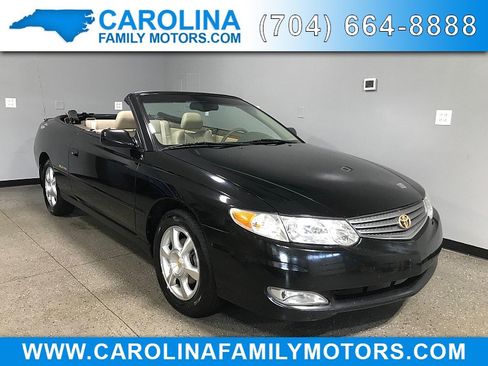Used 2002 Toyota Solara SLE FWD image 1