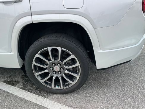 Used 2020 GMC Acadia Denali w/ Trailering Package image 8