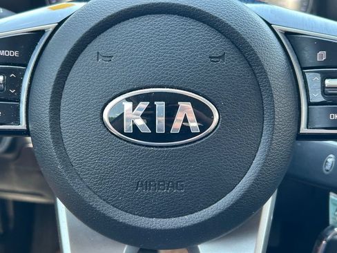 Used 2021 Kia Forte LXS FWD image 29