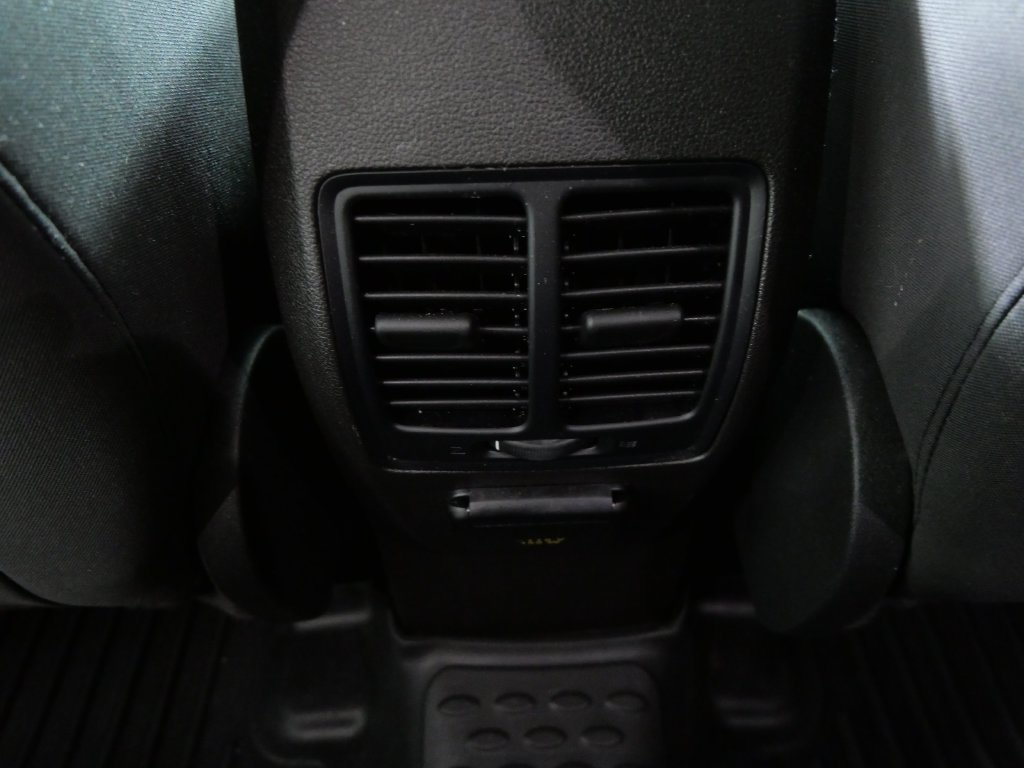 Used 2017 Ford Escape SE w/ Equipment Group 201A AWD/4WD image 19