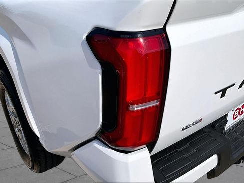 Used 2025 Toyota Tacoma SR5 RWD image 27