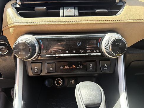 Certified 2023 Toyota RAV4 XLE w/ Convenience Package image 16