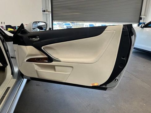 Used 2012 Lexus IS 250C RWD image 13