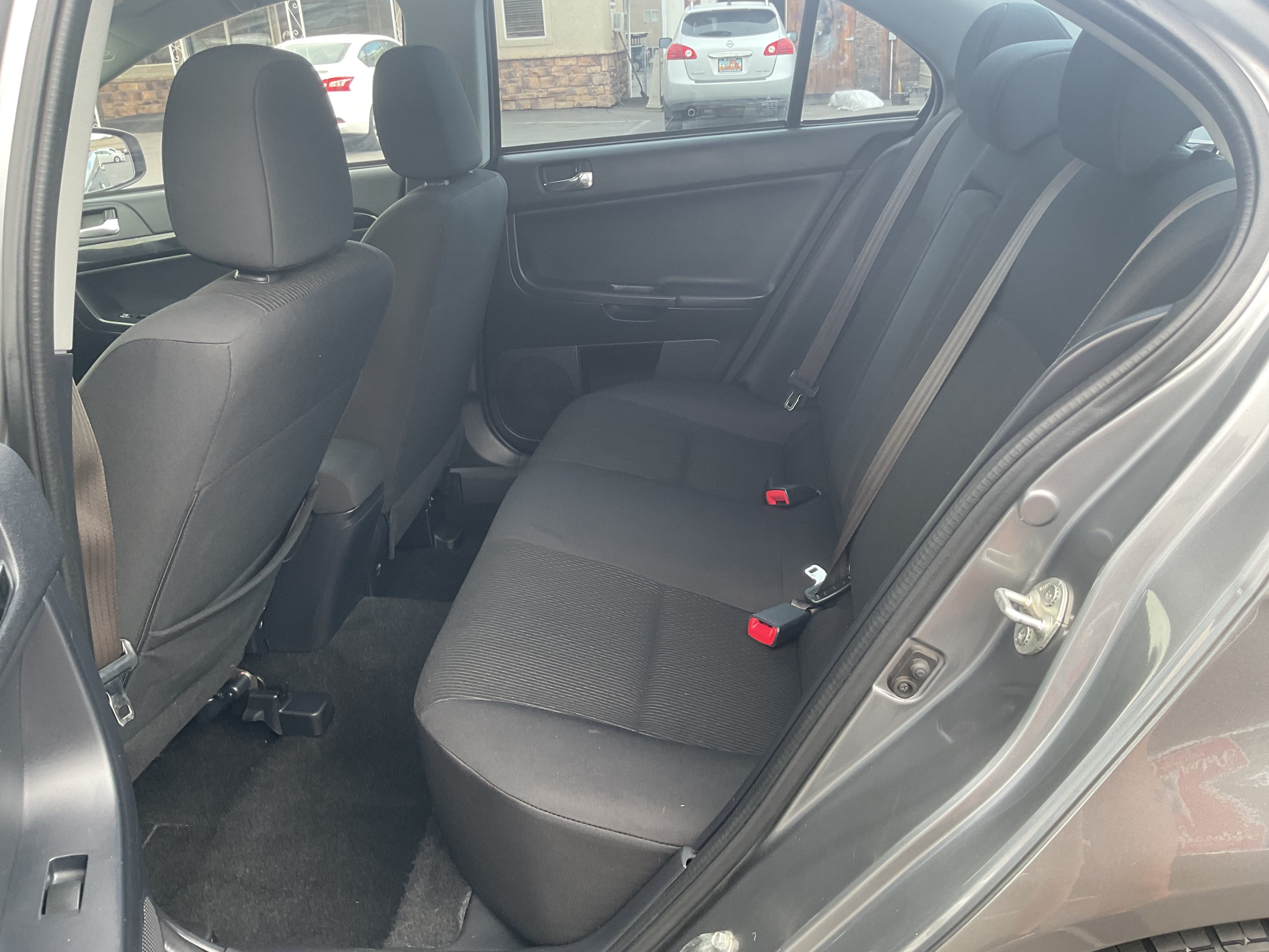 Used 2017 Mitsubishi Lancer ES FWD image 10