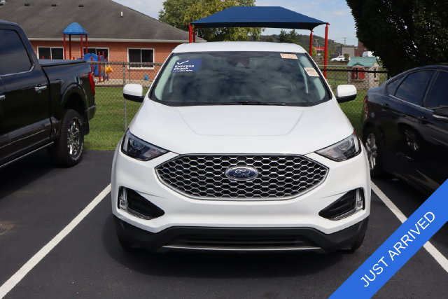 Used 2024 Ford Edge SEL w/ Convenience Package AWD/4WD image 2