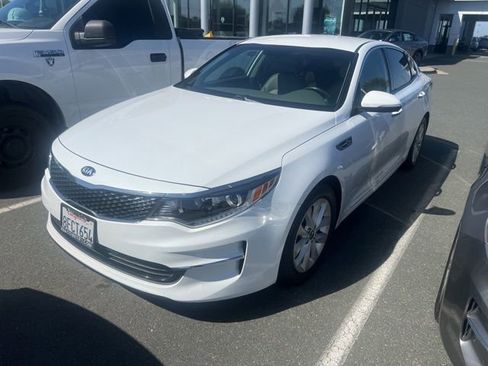 Used 2018 Kia Optima EX FWD image 1