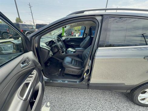 Used 2018 Ford Escape SEL AWD/4WD image 12