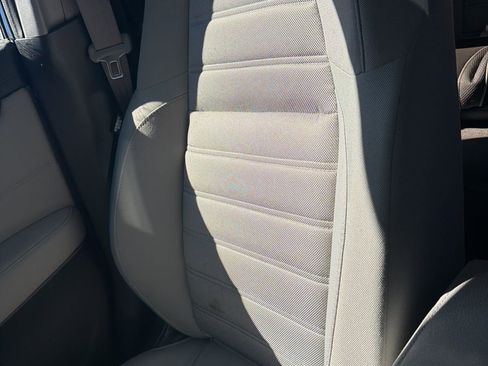 Used 2017 Honda CR-V EX image 9