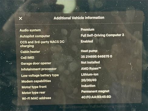 Used 2022 Tesla Model Y Long Range image 27