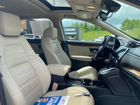 Used 2018 Honda CR-V EX-L image 11