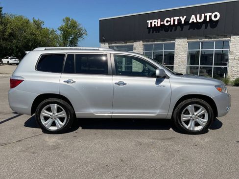 Used 2008 Toyota Highlander Limited AWD/4WD image 9