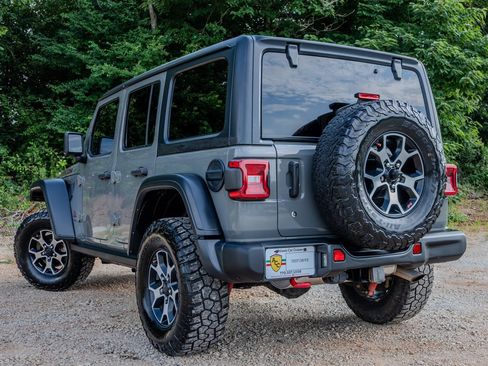 Used 2019 Jeep Wrangler Unlimited Rubicon AWD/4WD image 3