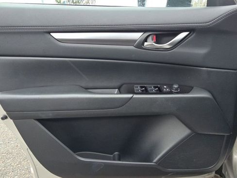 Used 2024 MAZDA CX-5 AWD 2.5 S w/ Select Package image 16