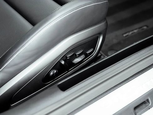 Used 2020 Porsche 911 Carrera S RWD image 23
