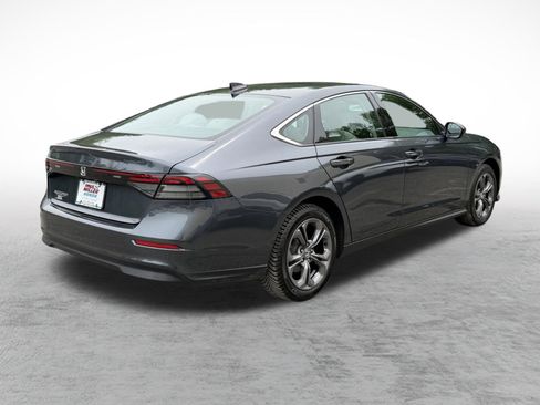 Used 2023 Honda Accord EX image 6