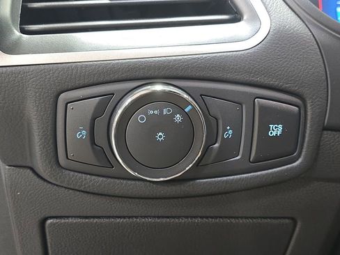 Used 2022 Ford Edge SEL image 26