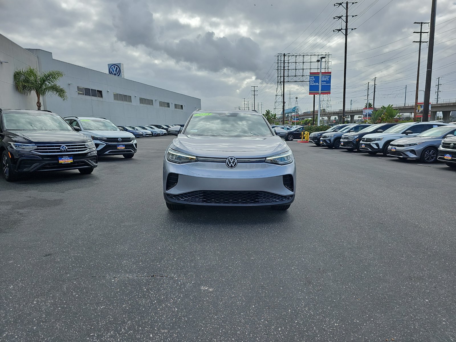 Used 2023 Volkswagen ID.4 Pro RWD image 2