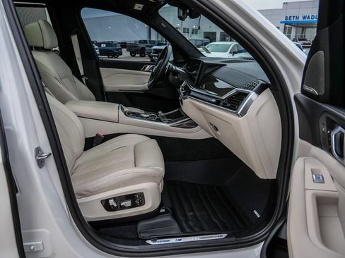 Used 2023 BMW X7 M60i w/ Executive Package AWD/4WD image 23