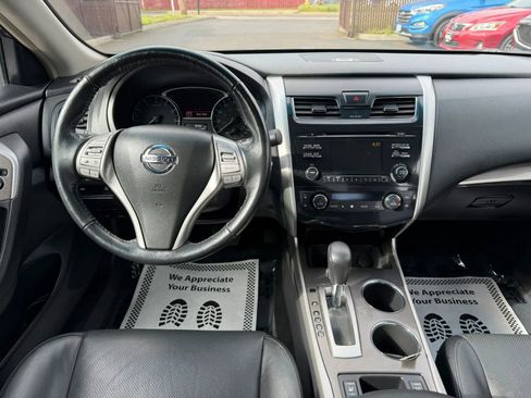 Used 2013 Nissan Altima 2.5 SL FWD image 15