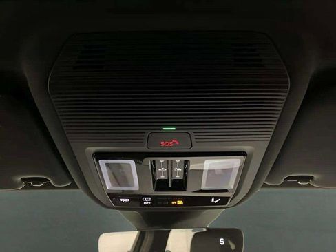 Used 2024 Audi Q4 e-tron Premium Plus w/ Premium Plus image 63