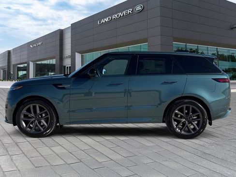 New 2026 Land Rover Range Rover Sport Dynamic SE image 2