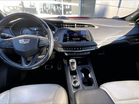 Used 2019 Cadillac XT4 Sport image 15