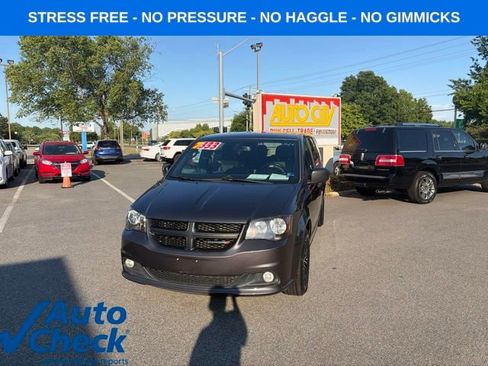 Used 2018 Dodge Grand Caravan GT FWD image 26