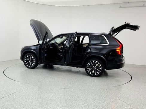 New 2026 Volvo XC90 B6 Plus w/ Protection Package image 12