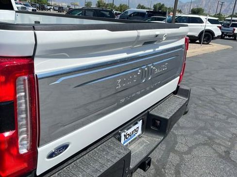 Used 2025 Ford F350 King Ranch AWD/4WD image 17