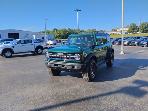 New 2025 Ford Bronco Outer Banks w/ Sasquatch Package image 7