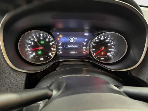 Used 2021 Jeep Compass Latitude image 13