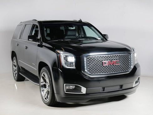 Used 2015 GMC Yukon Denali w/ Open Road Package AWD/4WD image 10