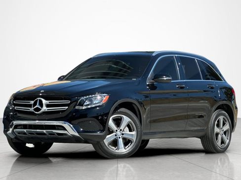Used 2017 Mercedes-Benz GLC 300 image 1