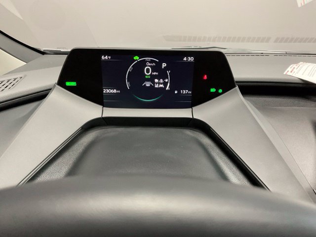Used 2024 Toyota Prius XLE FWD image 31