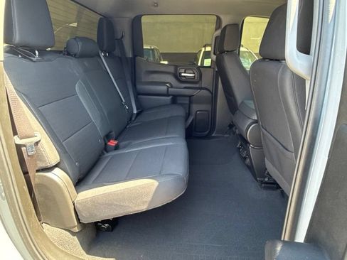 Used 2024 Chevrolet Silverado 1500 Custom w/ Turbomax Blackout Package RWD image 18