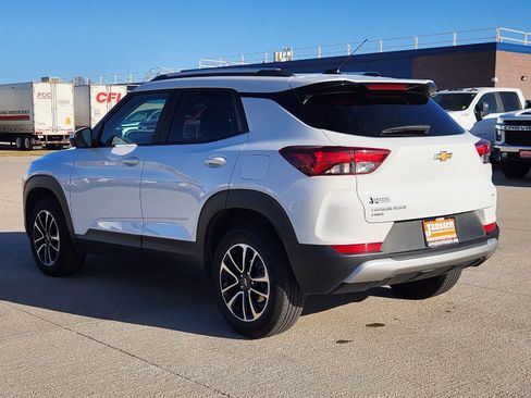 Used 2025 Chevrolet TrailBlazer LT image 8